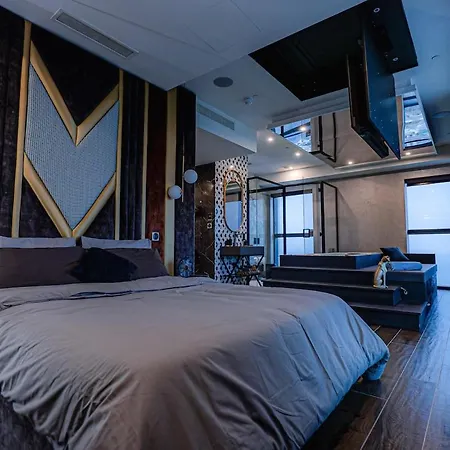 2401 At Mercury By Aura Apartman San Ġiljan