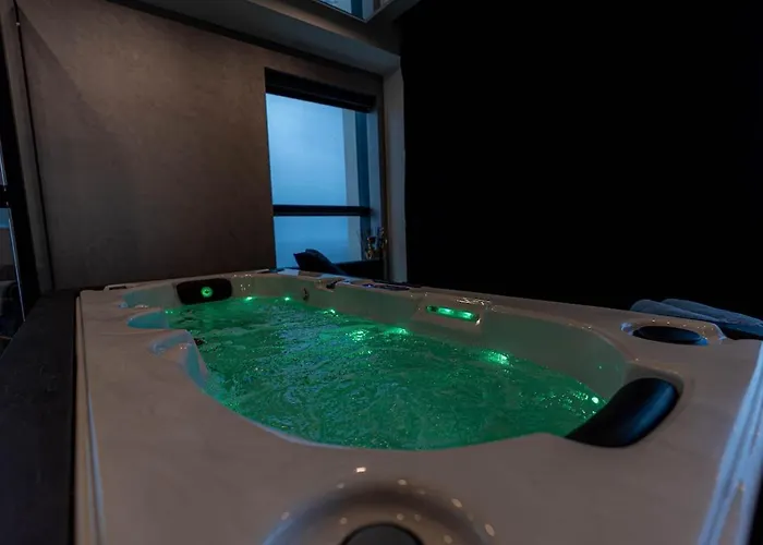 2401 At Mercury By Aura Saint Julian's